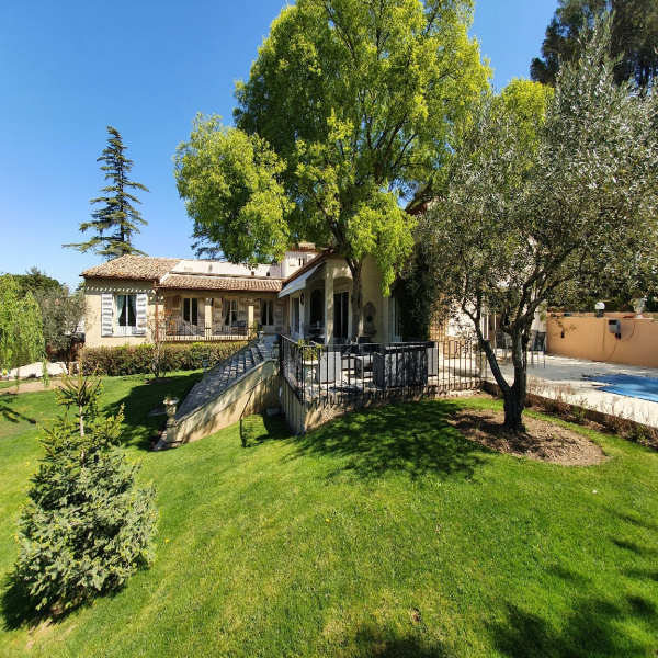 Offres de vente Villa Orange 84100