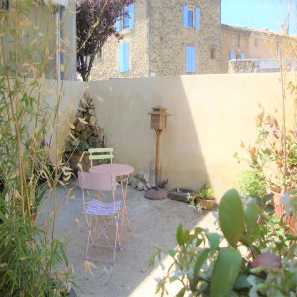 Offres de location Maison de village Courthézon 84350