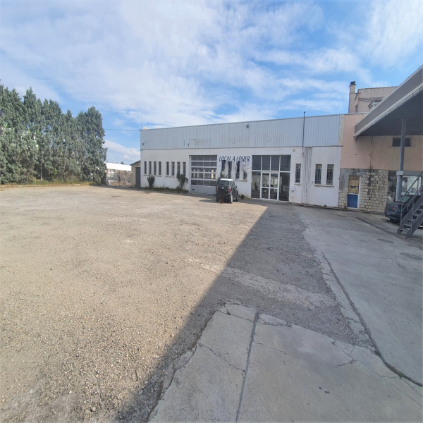 Location Immobilier Professionnel Fonds de commerce Laudun-l'Ardoise 30290