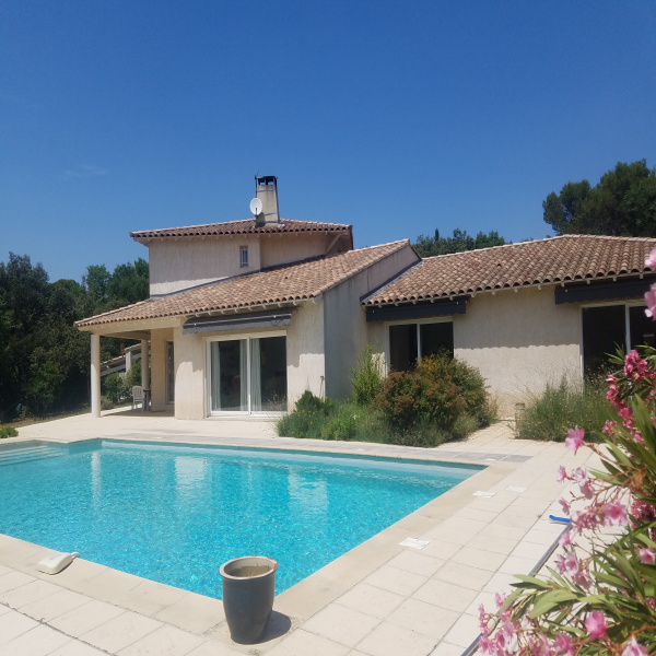Offres de vente Maison Uchaux 84100