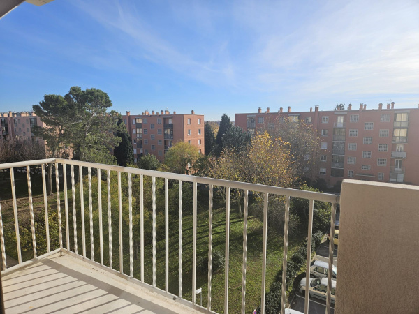 Offres de location Appartement Orange 84100
